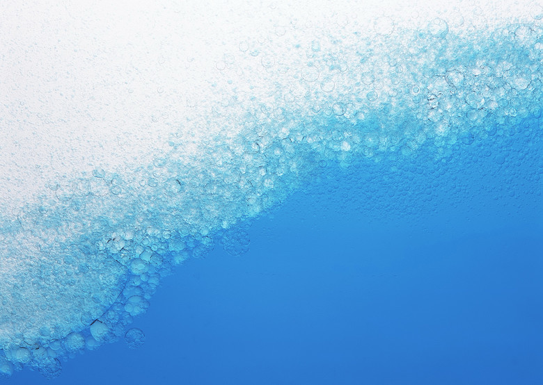 水滴背景水元素材水珠液体透明物质