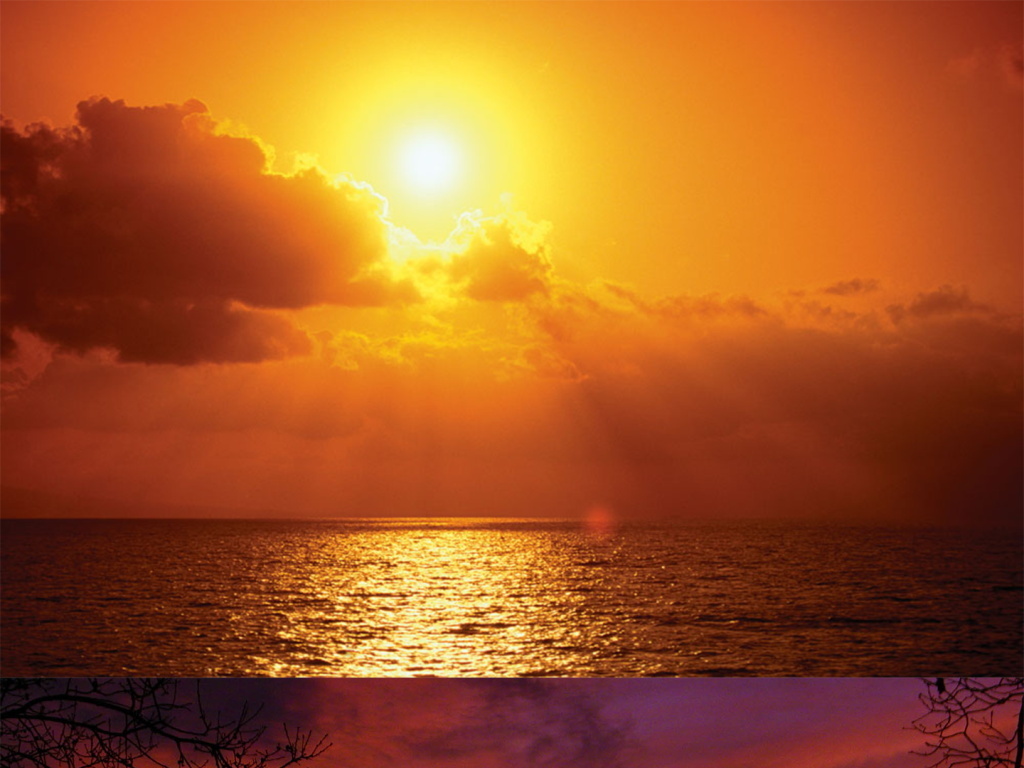 金色璀璨海边落日夕阳晚霞大自然美景背景图
