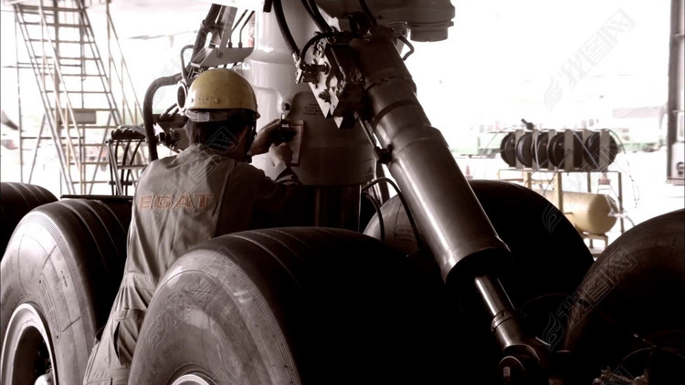 航空飞机检验检测排除故障维修人员指导科技智