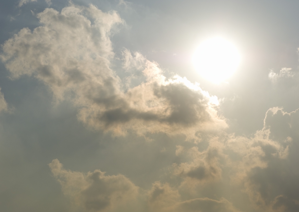 蓝天白云风景图片 16866483-a4817d47745df2d4251b98085aee017d.jpg