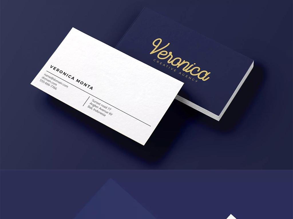 深蓝色高档酒店公司服装名片设计模板